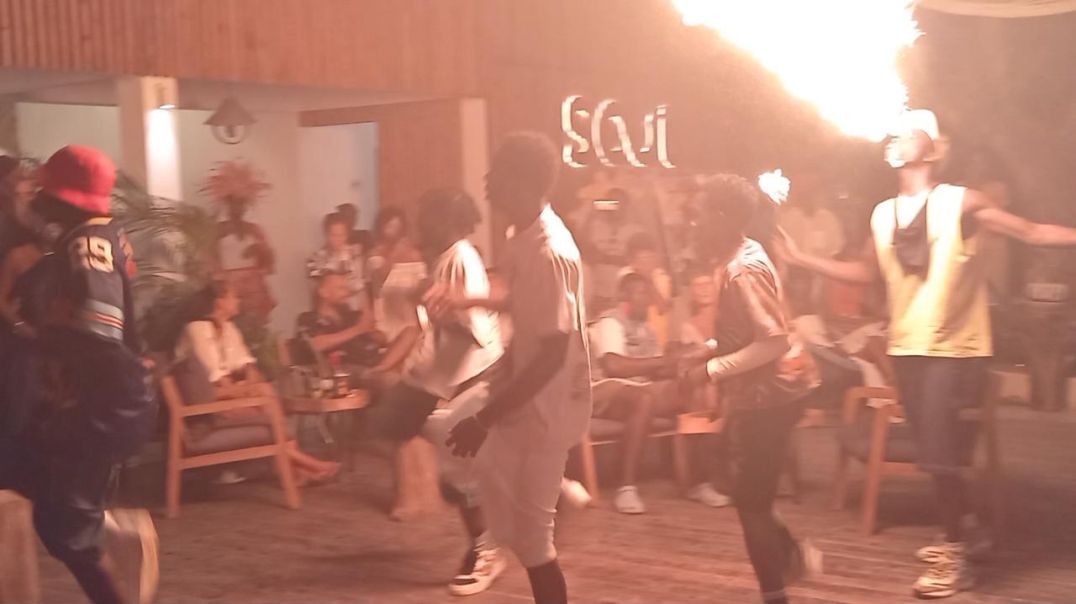 What dancing looks like in Zanzibar! #zanzibar #fashionshow #wemovingback